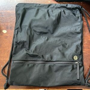 Lululemon Drawstring bag